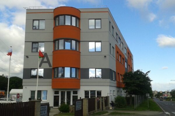 nástavba z ocelové konstrukce
